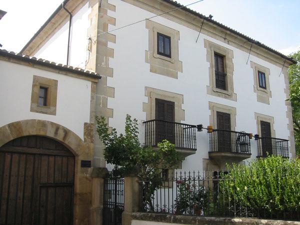 Hotel Rural La Casa Del Montero Espinosa De Los Monteros Bagian luar foto