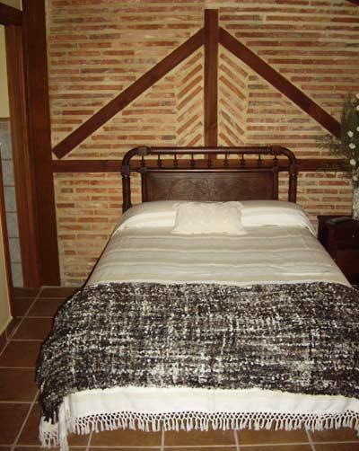 Hotel Rural La Casa Del Montero Espinosa De Los Monteros Bagian luar foto